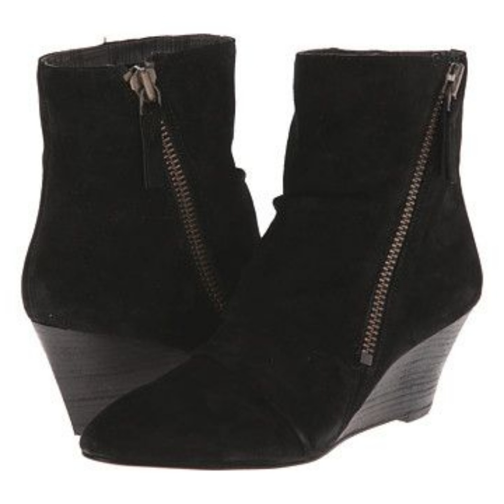 Nine West Tuna, Black suede, 8.5 M